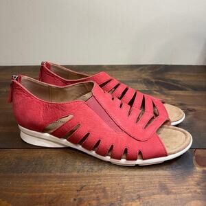 Comfortiva Parker Red Wedge Sandal Size 11 Pillowtop Leather Strappy Open Toe